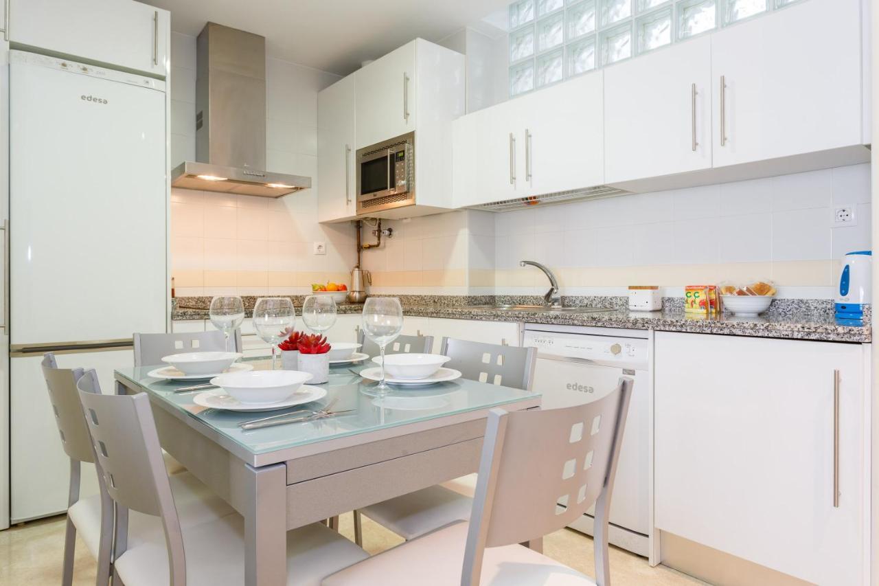 Apartamento Playa Cadiz By Isa Hoteles 외부 사진